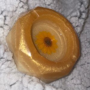 Sunflower Resin Ashtray 🌻